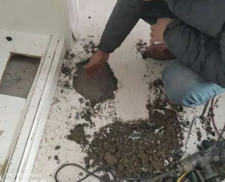 建水漏水检测公司为您专业分享下阳台漏水要尽快修，做到这几点，少麻烦又省钱！